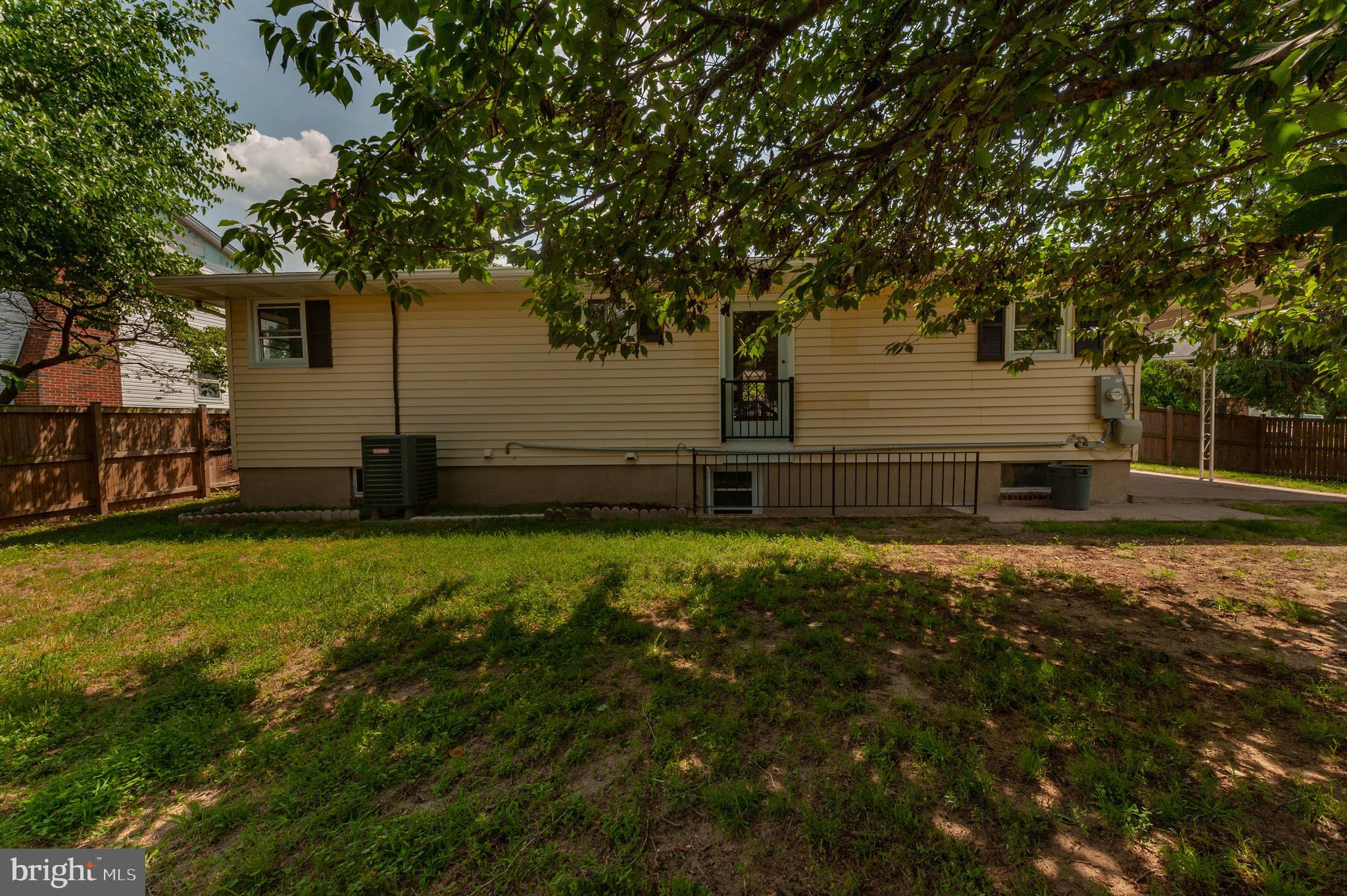8417 Miramar Road Pasadena, MD 21122 - Photo 6 of 48 Gallery Image 6