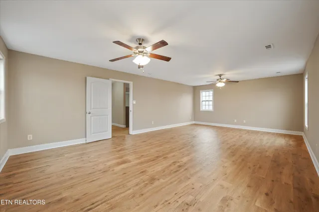 $409,900 | 1730 Point Wood Drive, Knoxville, TN 37920