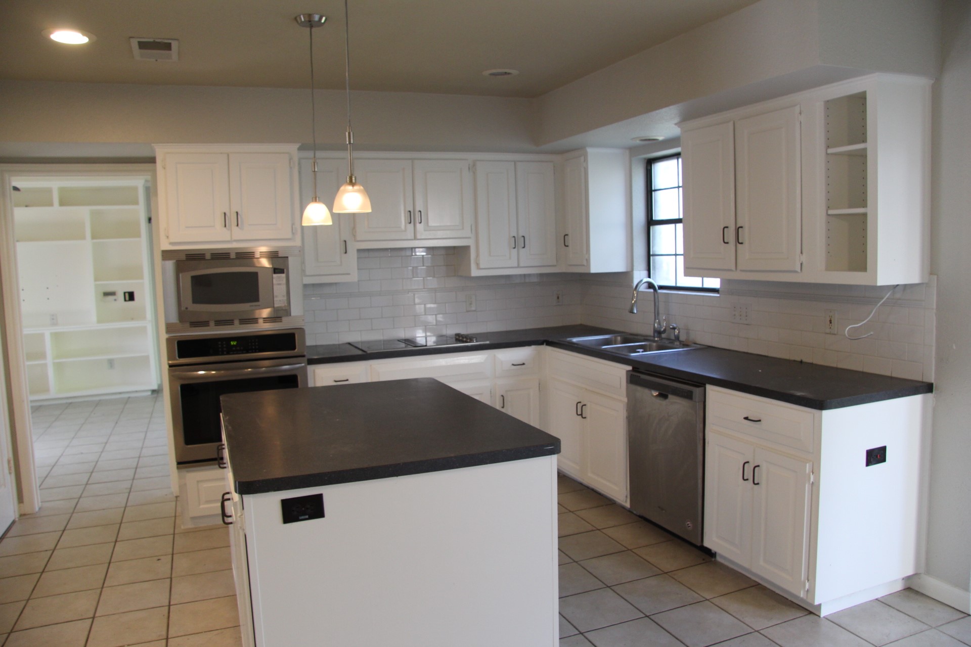 5402 Musket Ridge Austin, TX 78759 - Photo 5 of 19 Gallery Image 5