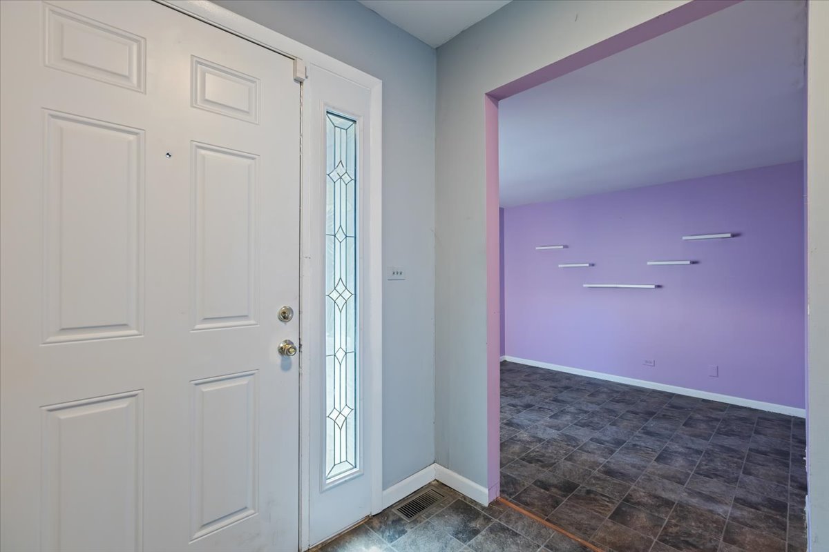 246 Monroe Road Bolingbrook, IL 60440 - Photo 3 of 32 a view of empty room