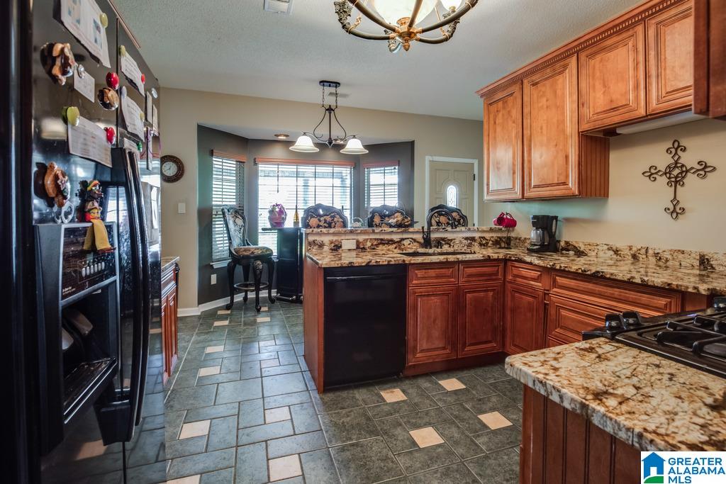 7504 White Oak Road Fairfield, AL 35064 - Photo 19 of 35