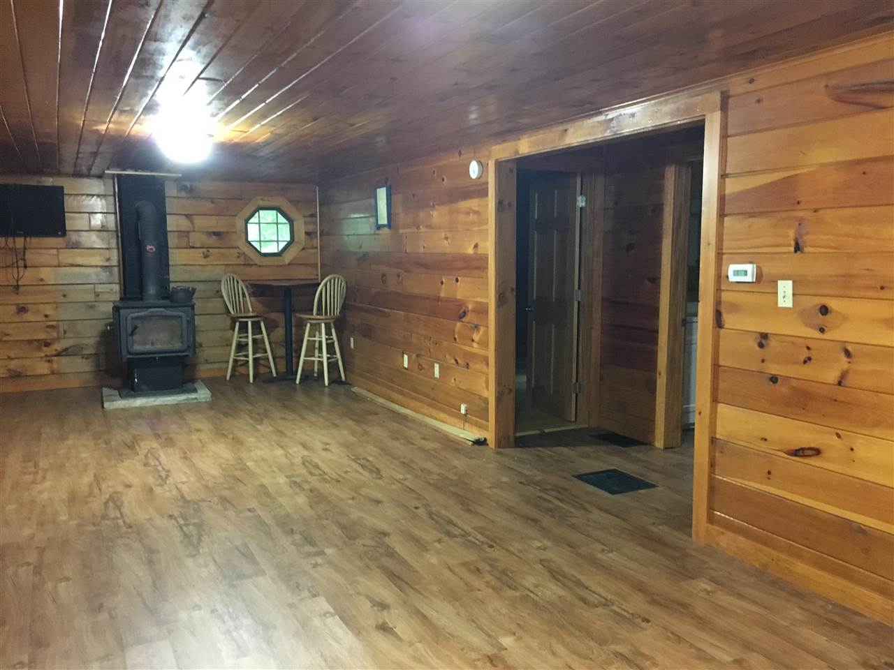 214 Cross Road Rumney, NH 03266 - Photo 8 of 15 Gallery Image 8