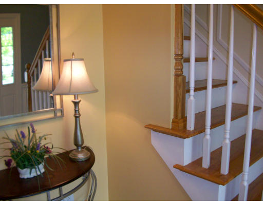 40 Harvest Road Reading, MA 01867 - Photo 5 of 18 Gallery Image 5