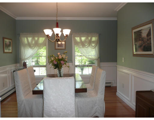 40 Harvest Road Reading, MA 01867 - Photo 7 of 18 Gallery Image 7