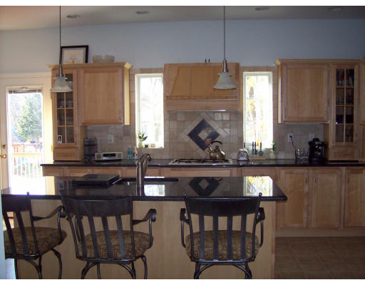 40 Harvest Road Reading, MA 01867 - Photo 8 of 18 Gallery Image 8