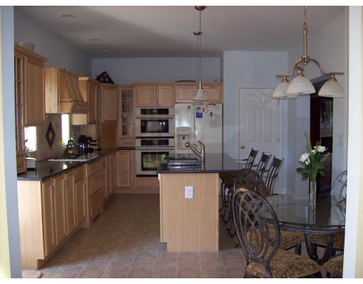 40 Harvest Road Reading, MA 01867 - Photo 9 of 18 Gallery Image 9