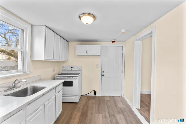 $1,350 | 313 High Street, Unit 1N, New Britain, CT 06051