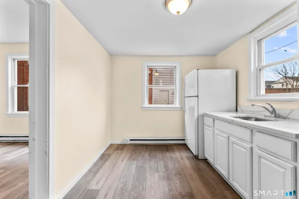 $1,350 | 313 High Street, Unit 1N, New Britain, CT 06051