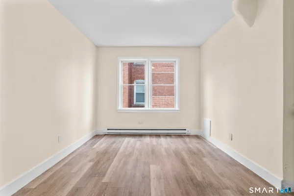 $1,350 | 313 High Street, Unit 1N, New Britain, CT 06051