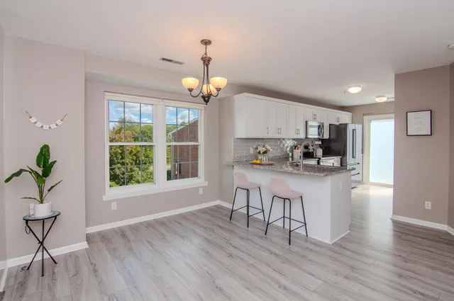 $2,400 | 1892 Lindsay Lane, Ann Arbor, MI 48104