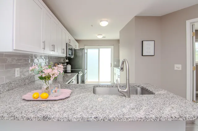 $2,400 | 1892 Lindsay Lane, Ann Arbor, MI 48104