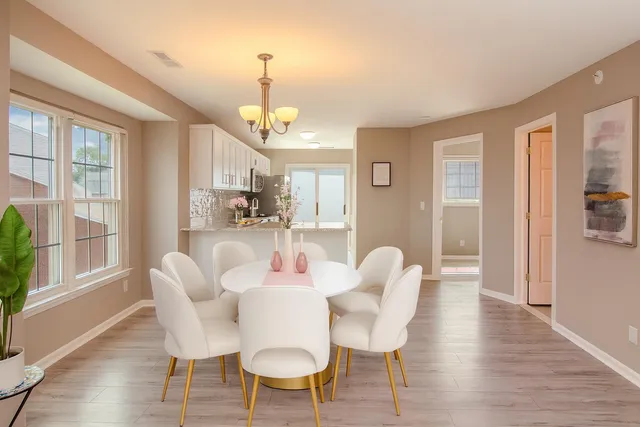 $2,400 | 1892 Lindsay Lane, Ann Arbor, MI 48104