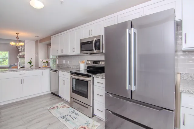 $2,400 | 1892 Lindsay Lane, Ann Arbor, MI 48104