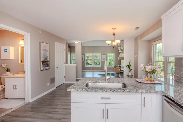 $2,400 | 1892 Lindsay Lane, Ann Arbor, MI 48104