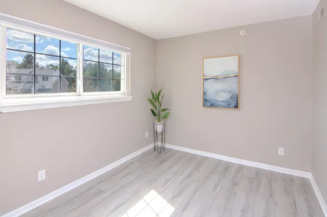 $2,400 | 1892 Lindsay Lane, Ann Arbor, MI 48104