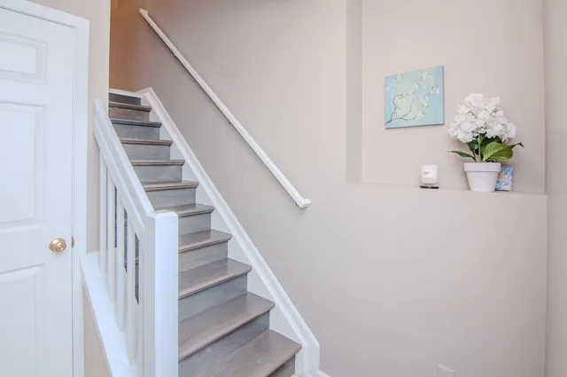 $2,400 | 1892 Lindsay Lane, Ann Arbor, MI 48104