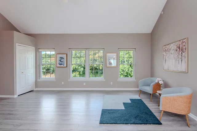 $2,400 | 1892 Lindsay Lane, Ann Arbor, MI 48104