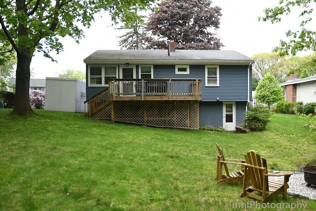 19 Fairbanks Road Framingham, MA 01701 - Photo 23 of 25