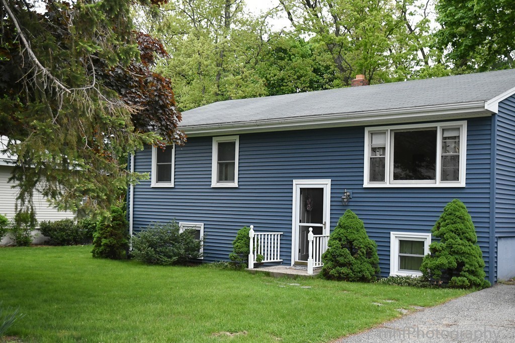 19 Fairbanks Road Framingham, MA 01701 - Photo 24 of 25