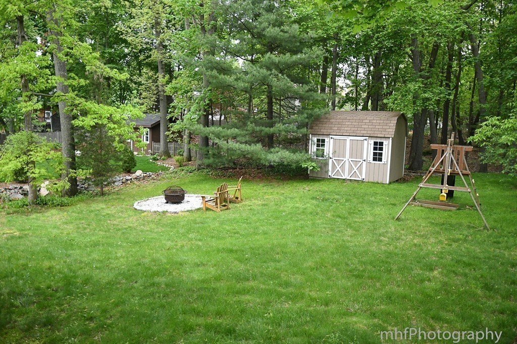 19 Fairbanks Road Framingham, MA 01701 - Photo 3 of 25