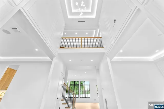 $2,649,000 | 156 Stuart Street, Paramus, NJ 07652