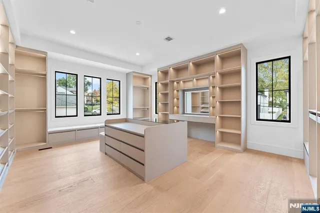 $2,649,000 | 156 Stuart Street, Paramus, NJ 07652