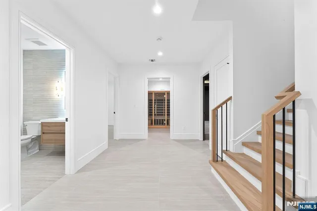 $2,649,000 | 156 Stuart Street, Paramus, NJ 07652