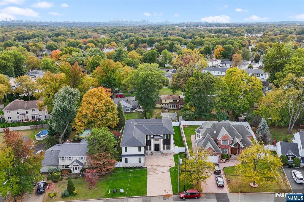 156 Stuart Street Paramus, NJ 07652 - Photo 46 of 47 an aerial view of multiple house