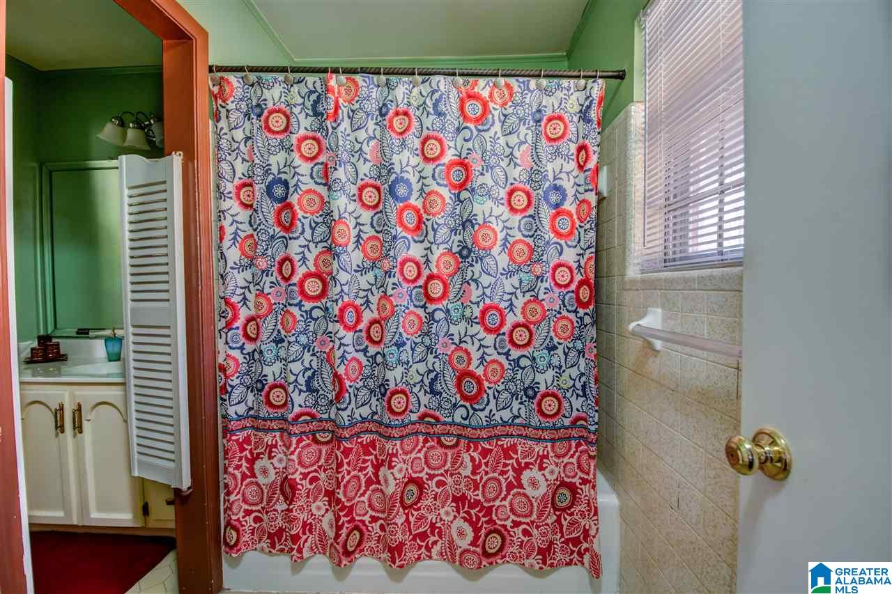 1837 3rd Place Northeast Birmingham, AL 35215 - Photo 12 of 20