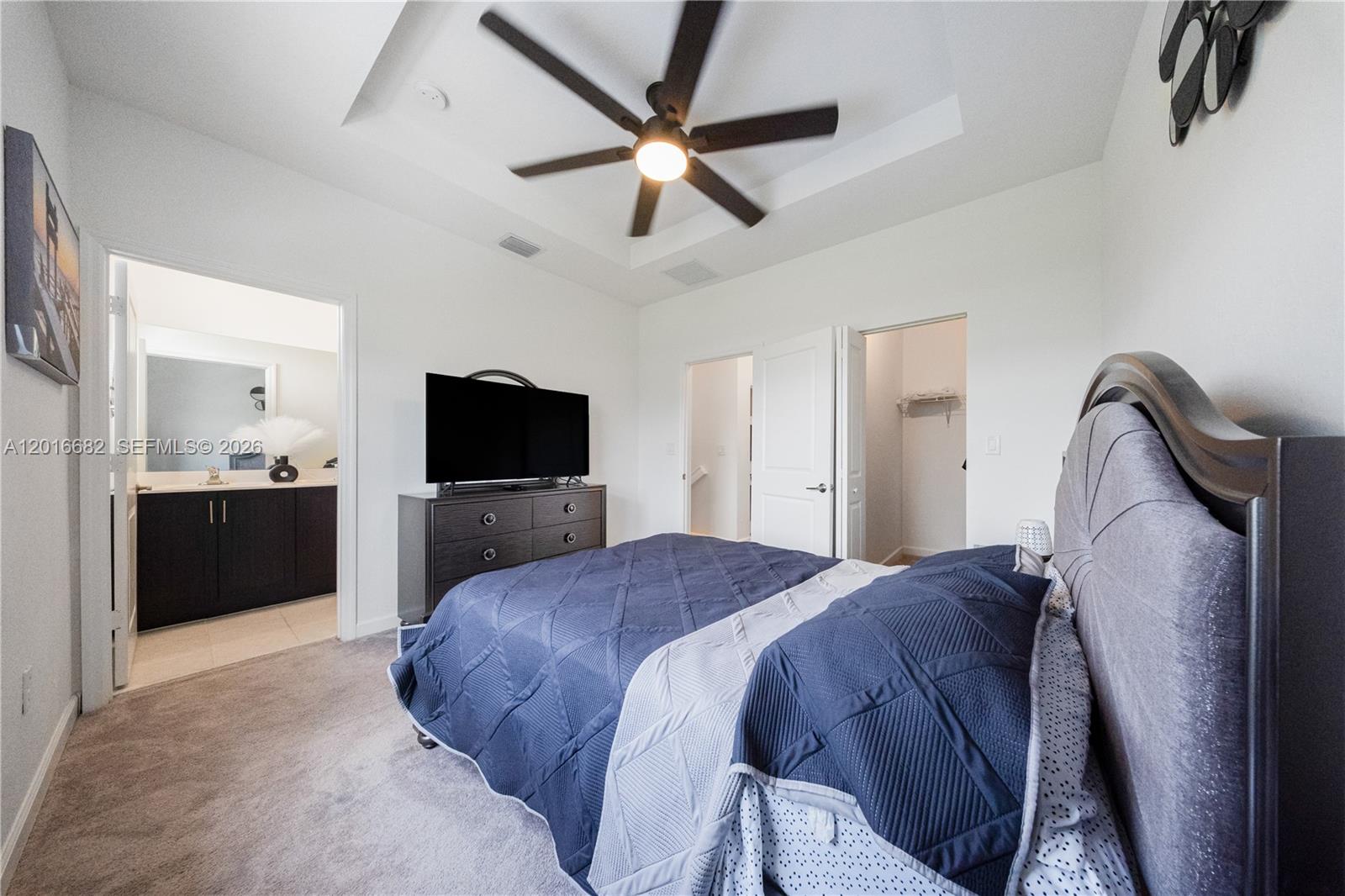 18236 Southwest 148th Road Miami, FL 33187 - Photo 15 of 24