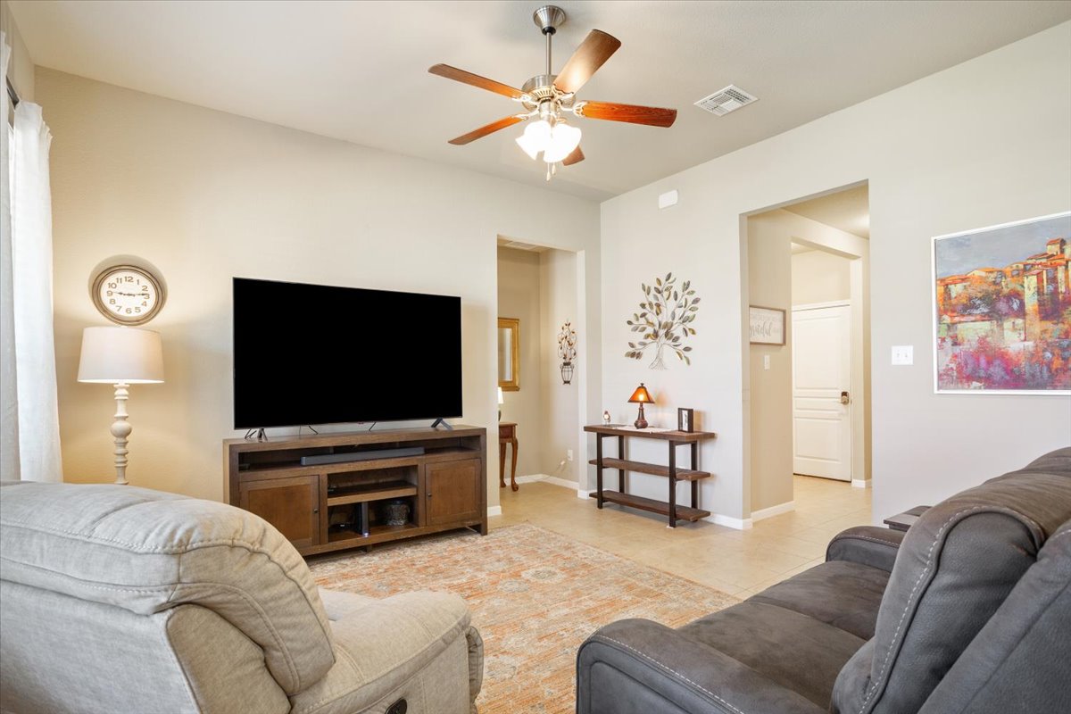 1149 Spring Terrace Loop Temple, TX 76502 - Photo 8 of 25