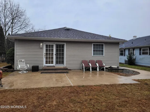 $275,000 | 7 Le Lamentin Drive, Toms River, NJ 08757
