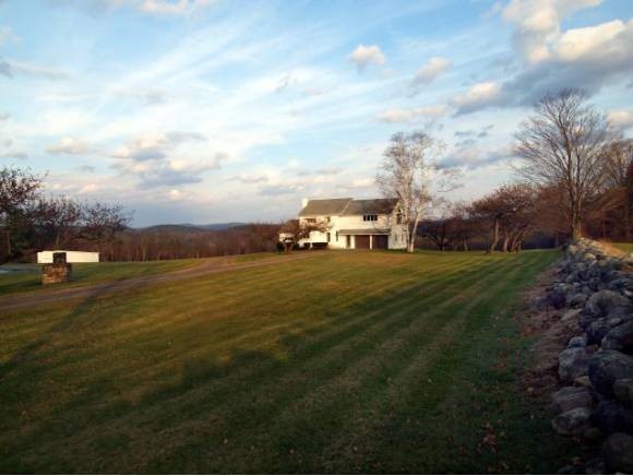 631 Meadowbrook Road Brattleboro, VT 05301 - Photo 1 of 1