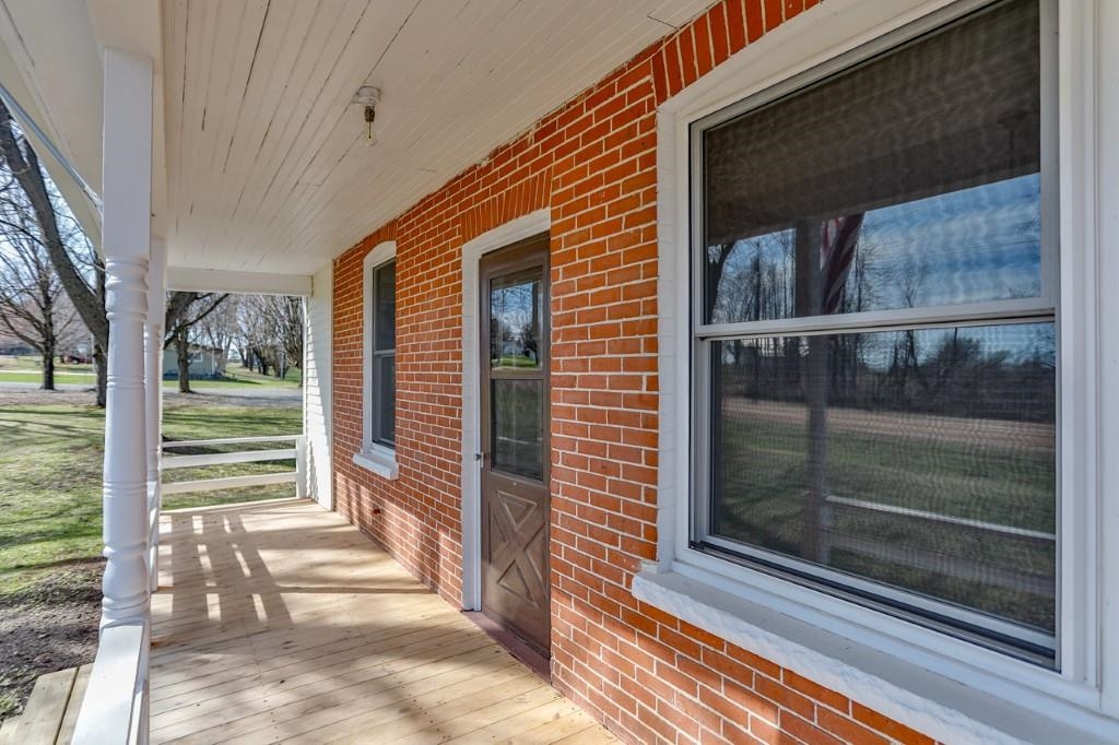 237490 Allen Street Athens, WI 54411 - Photo 7 of 39