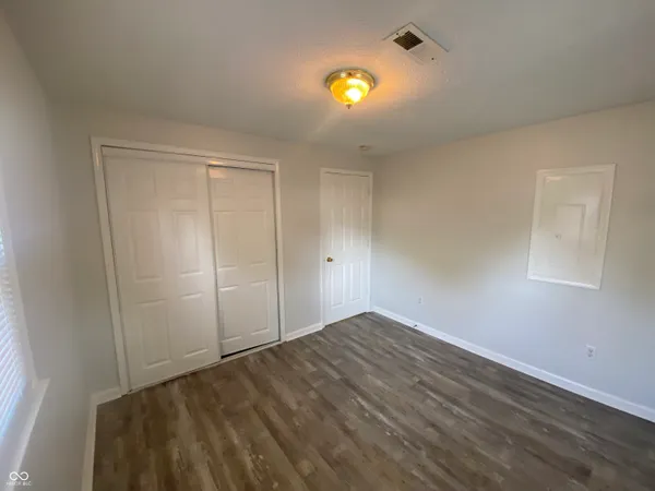 $1,400 | 410 North 20th Avenue, Beech Grove, IN 46107