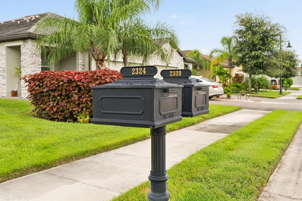 2324 Springhaven Lane Lakewood Ranch, FL 34211 - Photo 7 of 62 Gallery Image 7