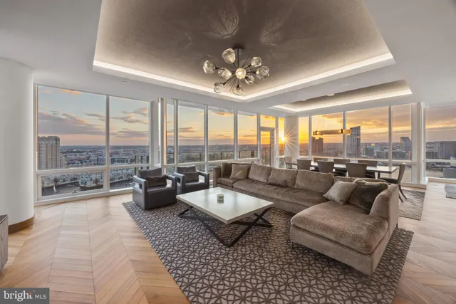 $3,975,000 | 300 International Drive, Unit 2201, Baltimore, MD 21202