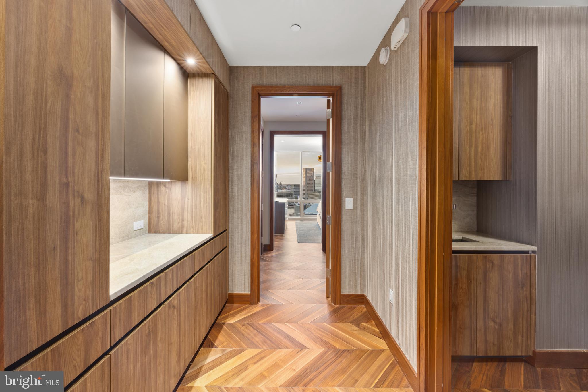 300 International Drive, Unit 2201 Baltimore, MD 21202 - Photo 16 of 83