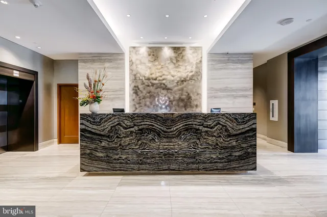 $3,975,000 | 300 International Drive, Unit 2201, Baltimore, MD 21202