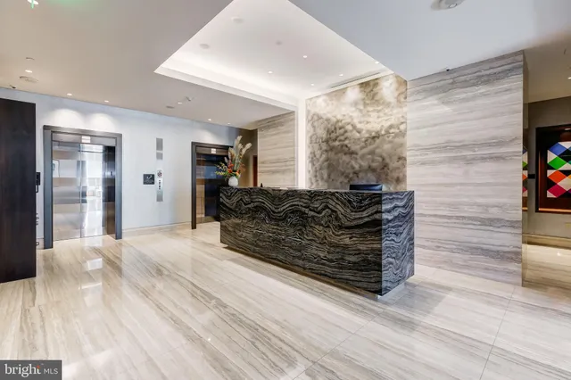 $3,975,000 | 300 International Drive, Unit 2201, Baltimore, MD 21202