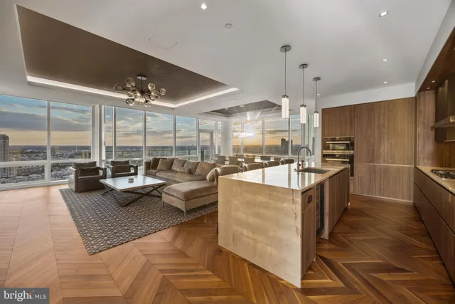 $3,975,000 | 300 International Drive, Unit 2201, Baltimore, MD 21202