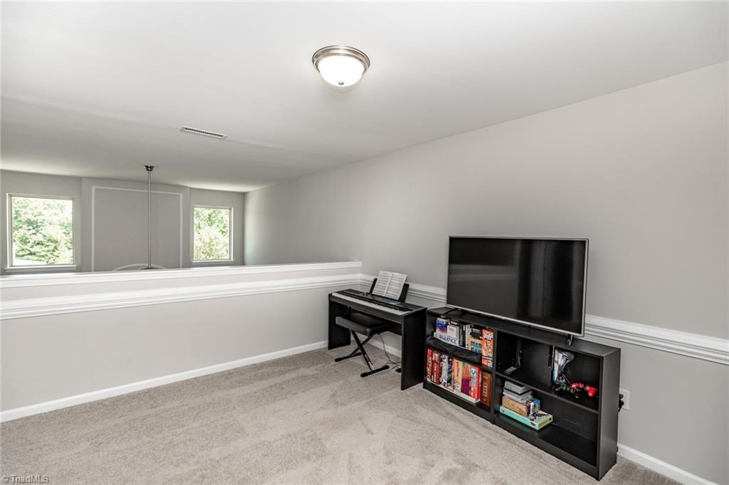 3407 Lamplight Way High Point, NC 27265 - Photo 34 of 47 Gallery Image 34