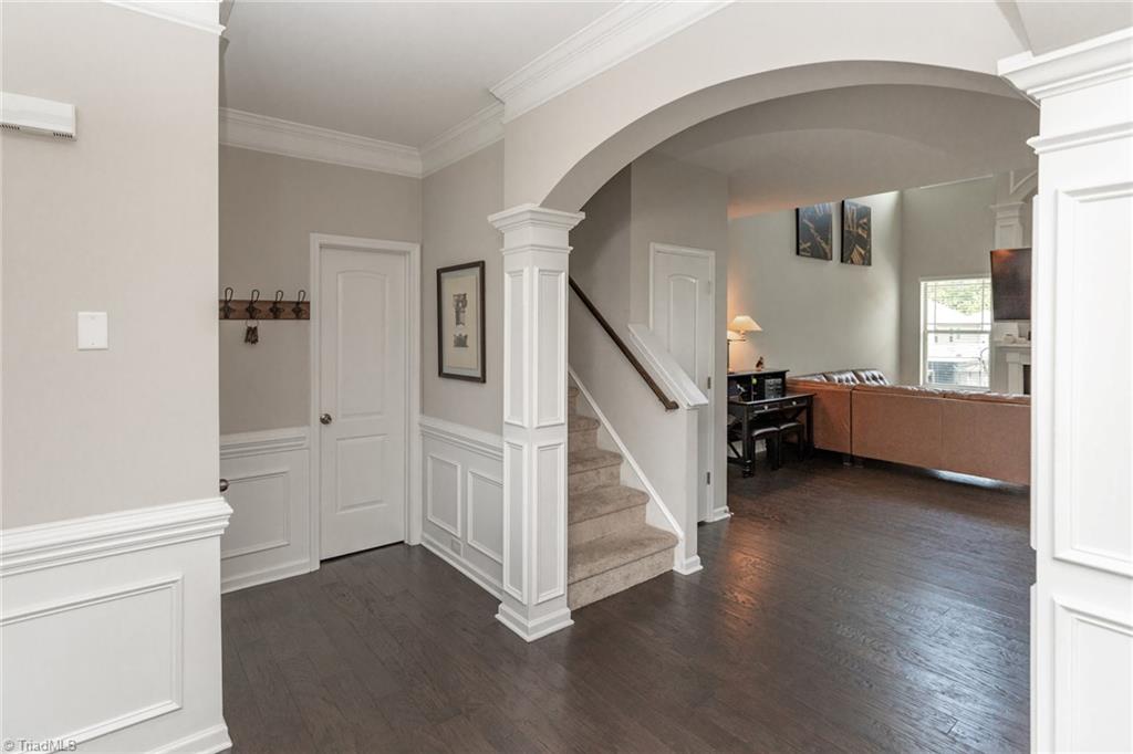 3407 Lamplight Way High Point, NC 27265 - Photo 5 of 47 Gallery Image 5