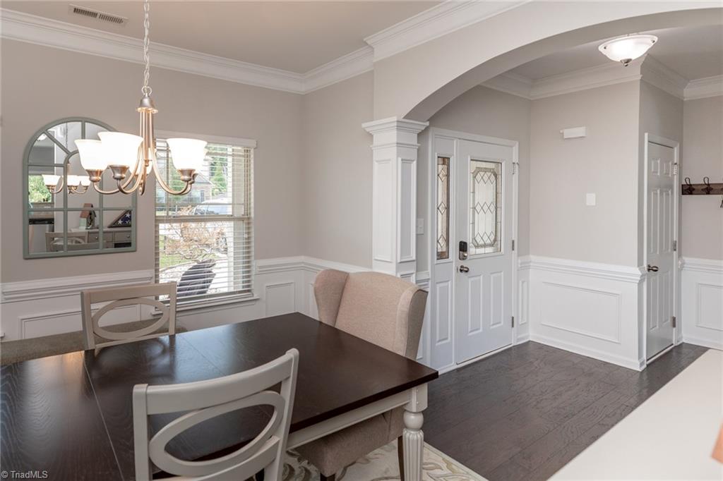 3407 Lamplight Way High Point, NC 27265 - Photo 7 of 47 Gallery Image 7