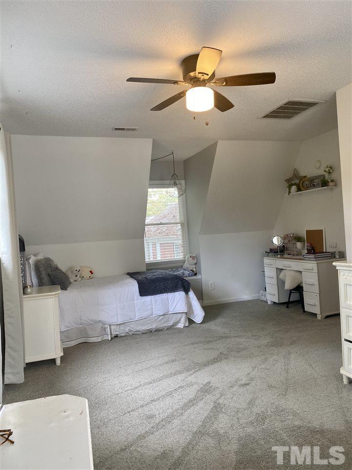 2262 The Circle Raleigh, NC 27608 - Photo 22 of 30
