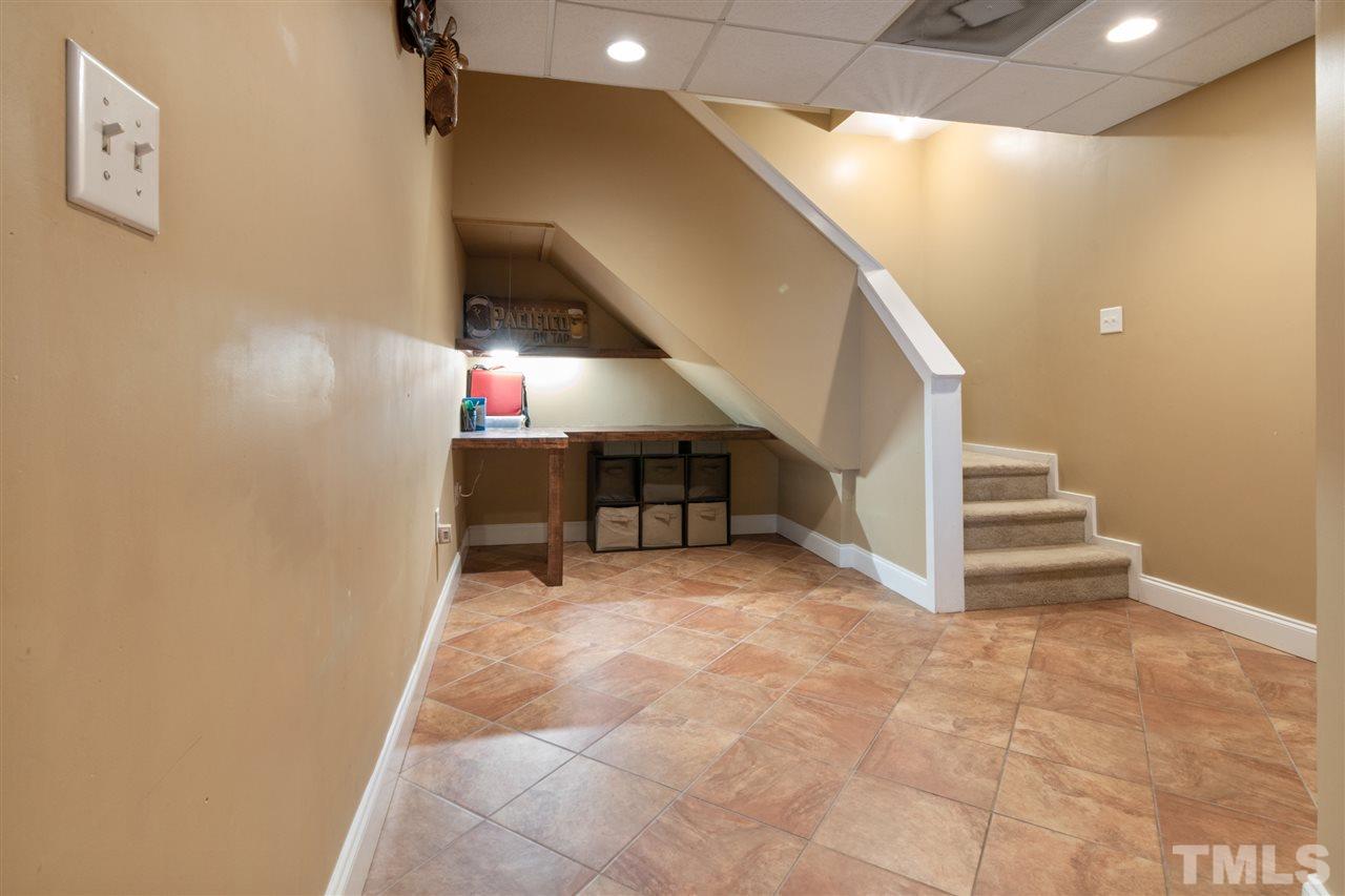 2262 The Circle Raleigh, NC 27608 - Photo 25 of 30