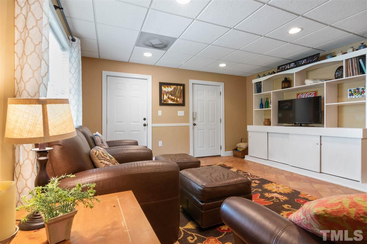 2262 The Circle Raleigh, NC 27608 - Photo 26 of 30