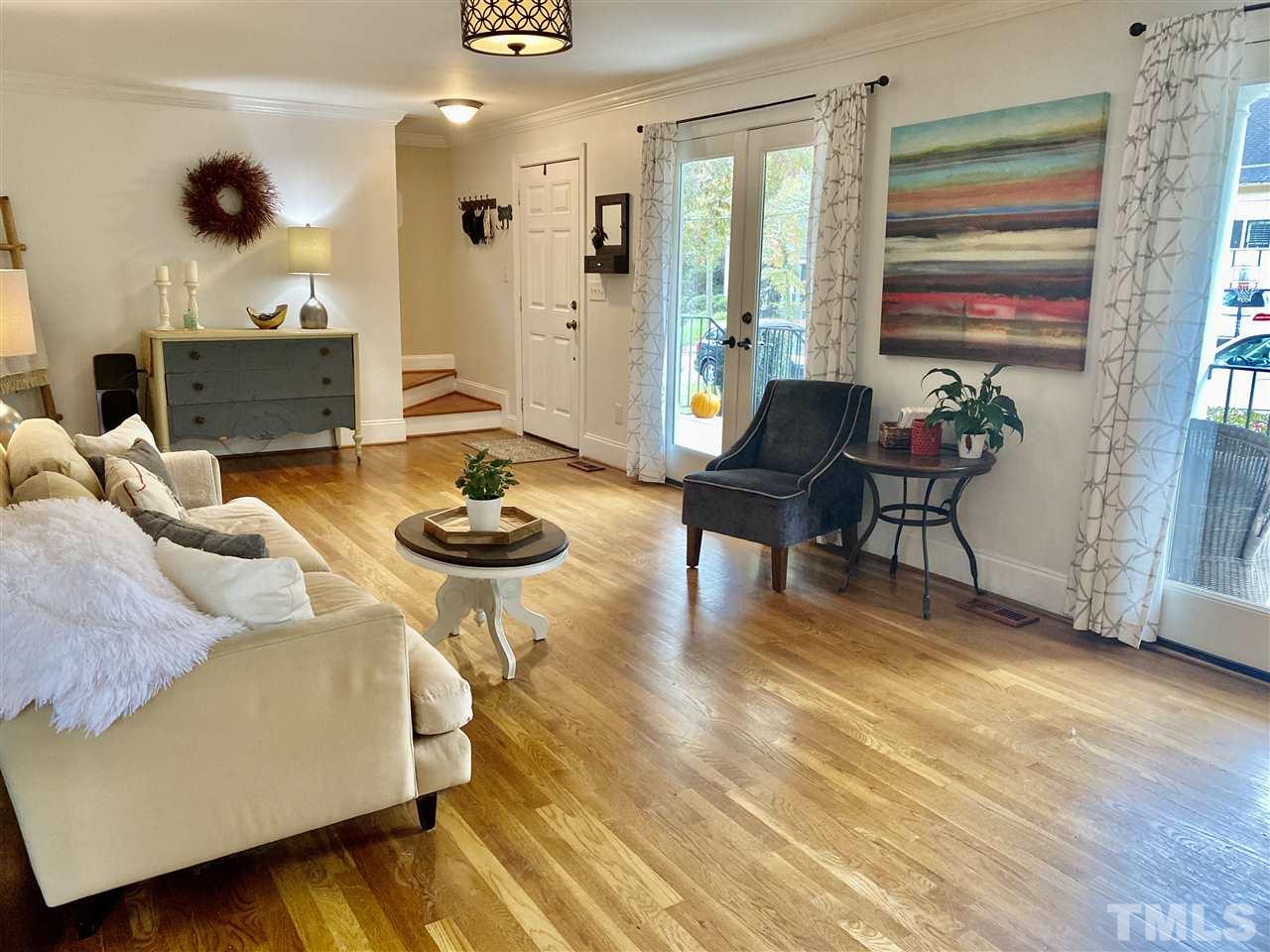 2262 The Circle Raleigh, NC 27608 - Photo 4 of 30