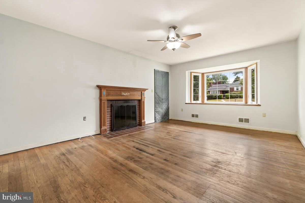 1032 Tanley Road Silver Spring, MD 20904 - Photo 6 of 45