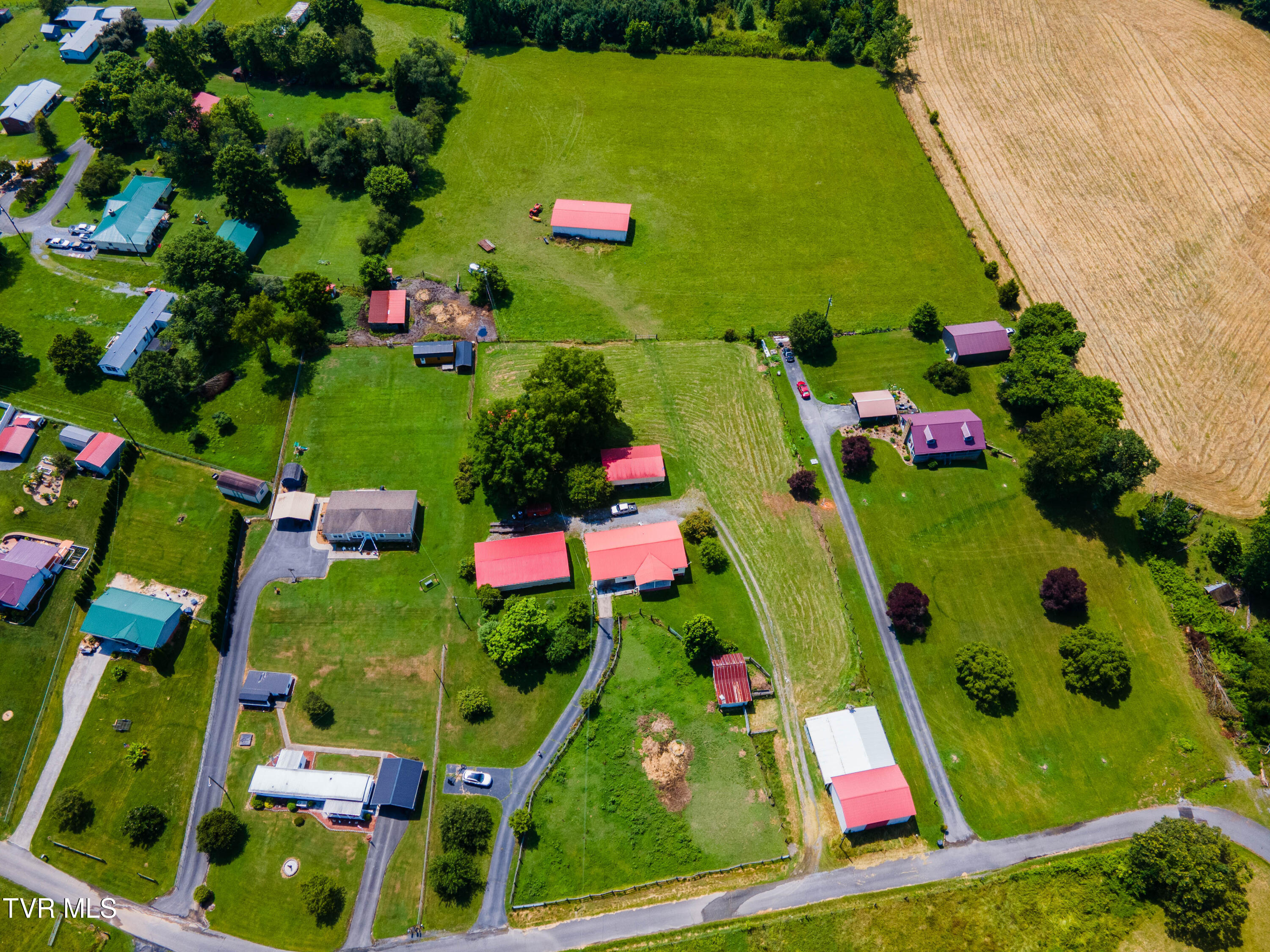 137 Snapp Road Church Hill, TN 37642 - Photo 37 of 38 DJI_0087